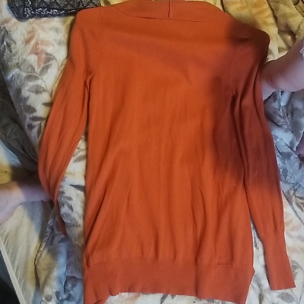 Sweater - Picture 4 of 4